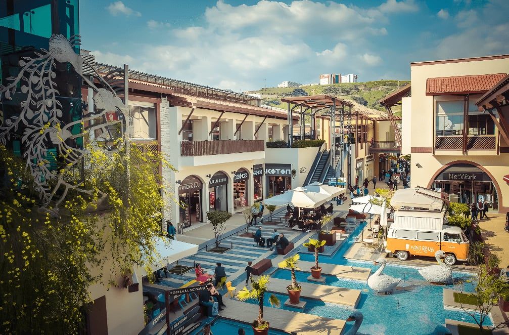 Forum Mall